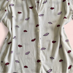 Bershka Long Sleeve Chiffon Blouse With Pink‎ & Red Lips Women’s M
